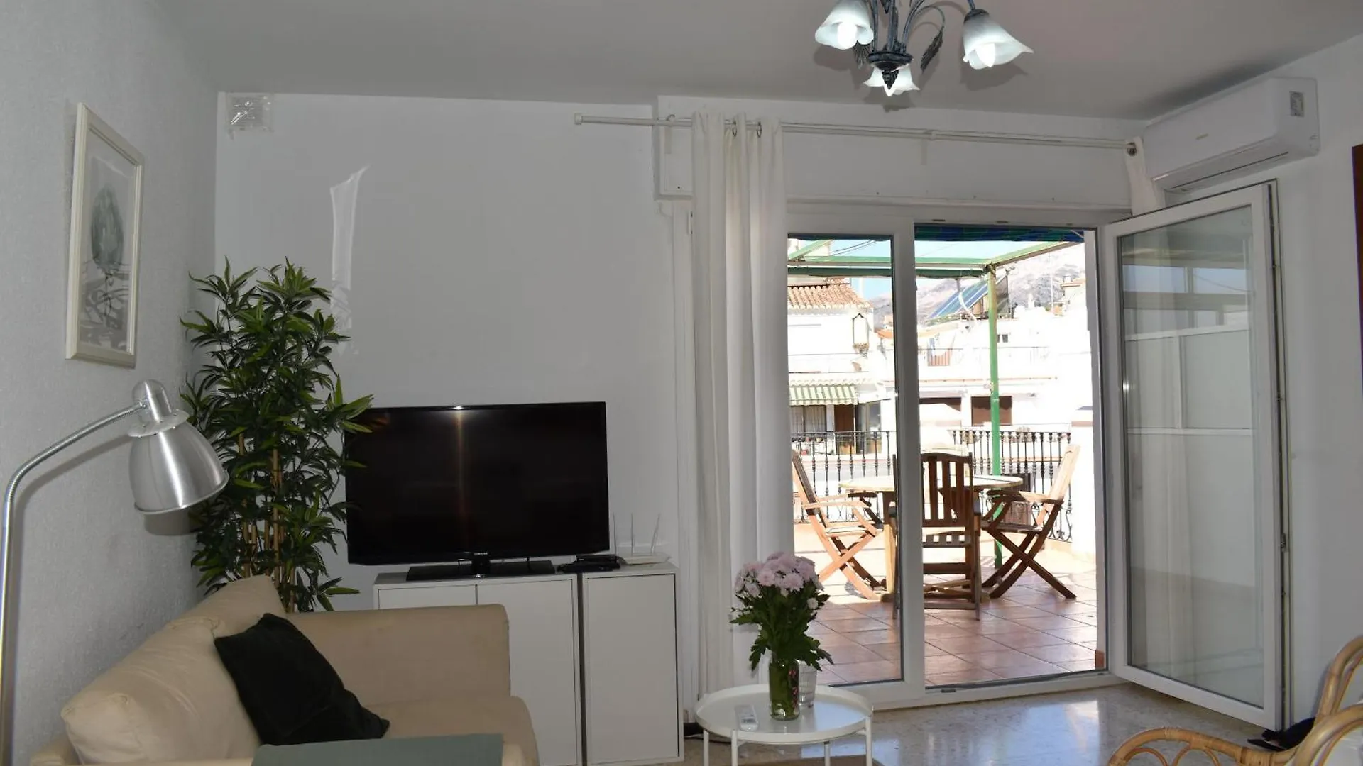 Zentral Gelegene Wohnung Competa