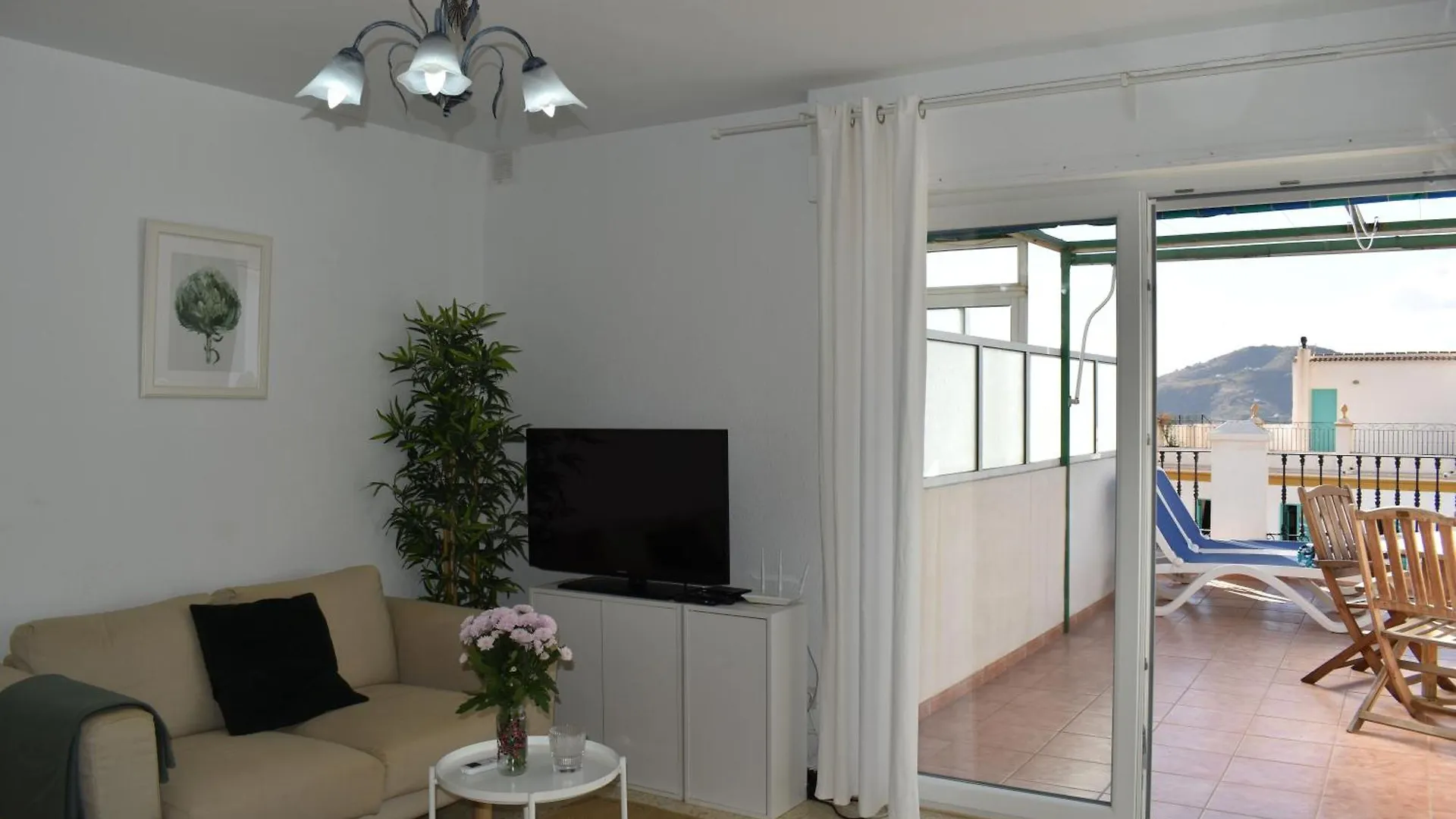 Zentral Gelegene Wohnung Competa Apartment